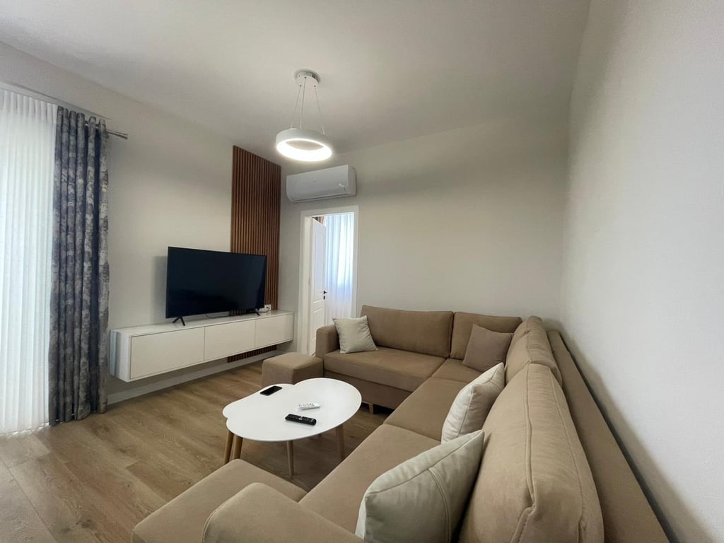 APARTAMENT ME QERA 1+1