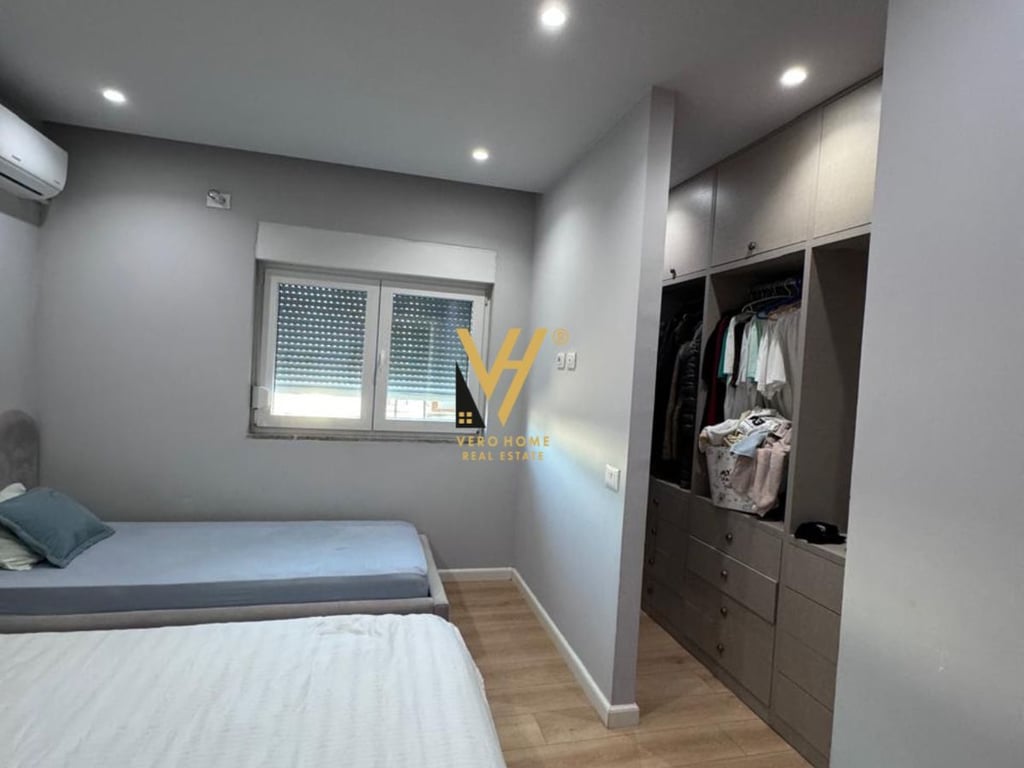 SHITET APARTAMENT 1+1+BLK TE BULEVARDI I RI 135.000 EURO