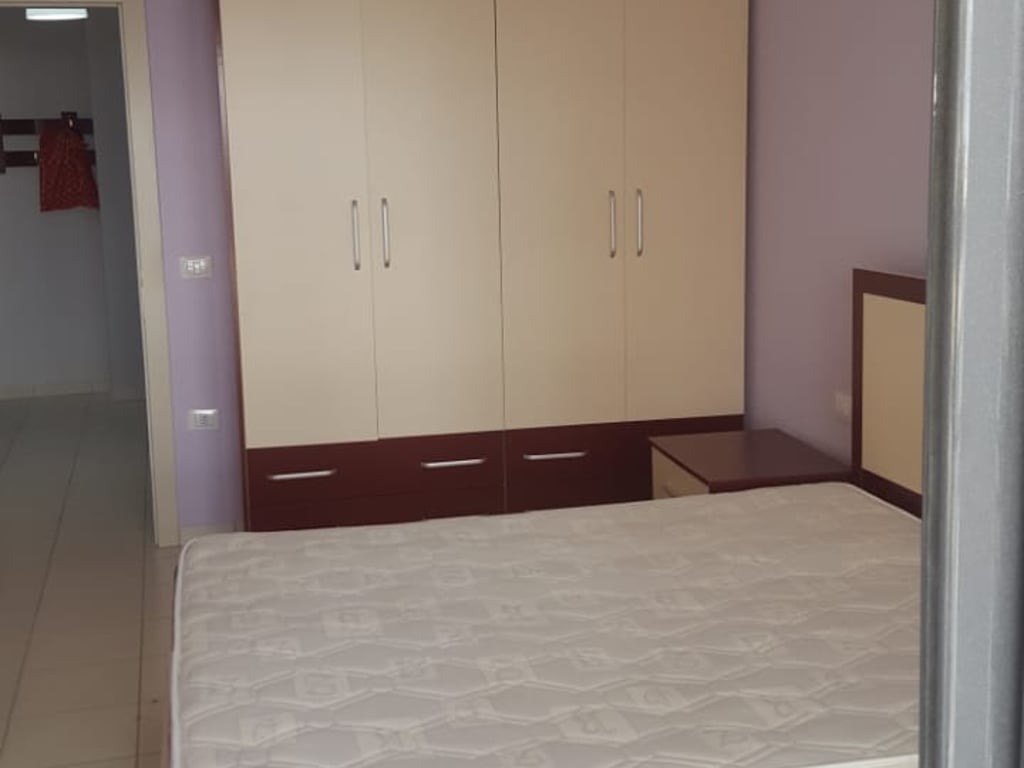Jepet me qera Apartamenti 1+1, Astir mbrapa  Ozone 400 mije leke 