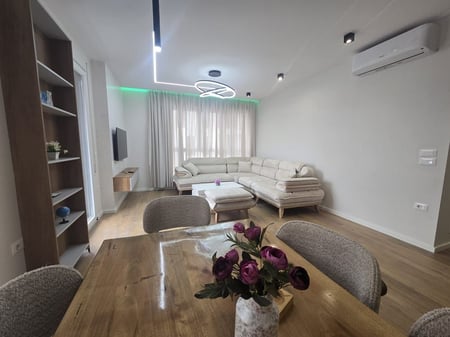 Apartament 2+1+2+ Ballkon me Qira Ne Don Bosko