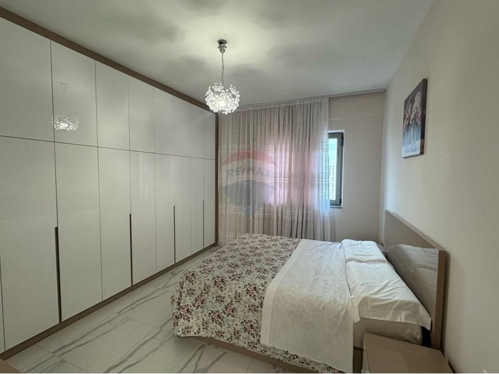 2+1 apartment for rent at the Aviation Field!