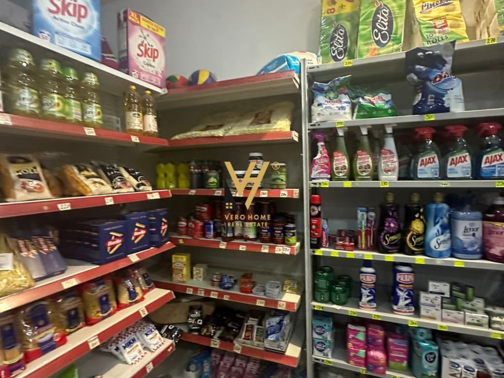 SHITET BIZNES TABACCINO 50 M2 TE FABRIKA E MIELLIT 8.000 EURO