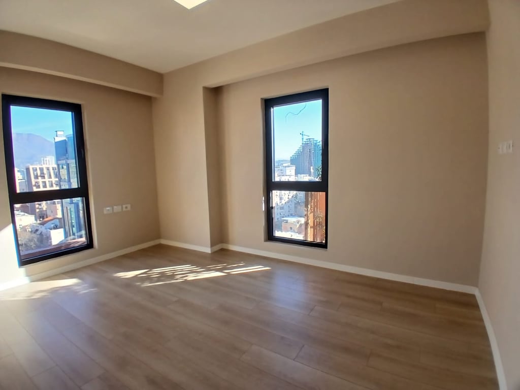 Jepet Apartment me Qera për Zyra tek Tirana Garden Building, Rruga e Kavajës.
