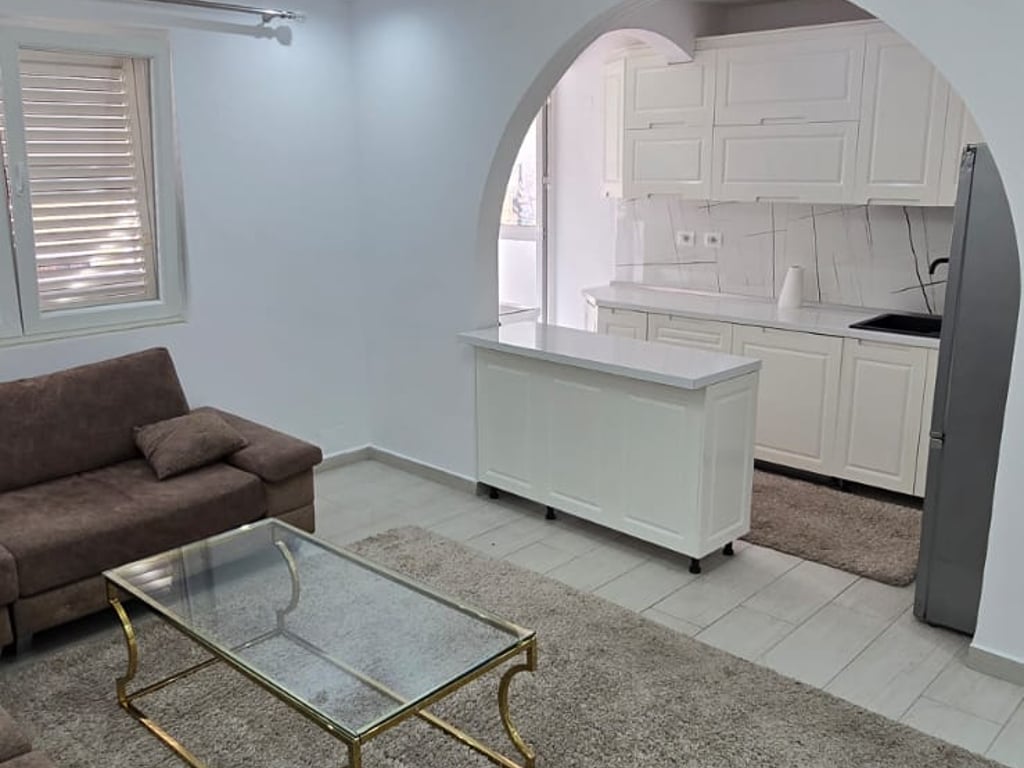 Appartamento 2+1 in vendita Via Kavajes 158k €
