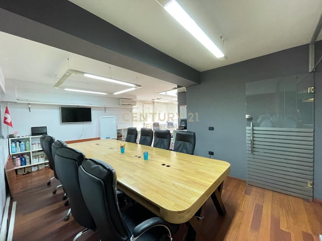 🏢✨ SHITET ZYRË NË ISH-BLLOK! | OFFICE FOR SALE IN ISH-BLLOK AREA! ✨🏢