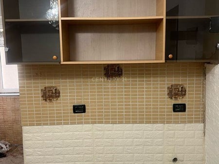 Appartamento 1+1 in affitto in Via Fortuzi, Tirana 450 € /Mese