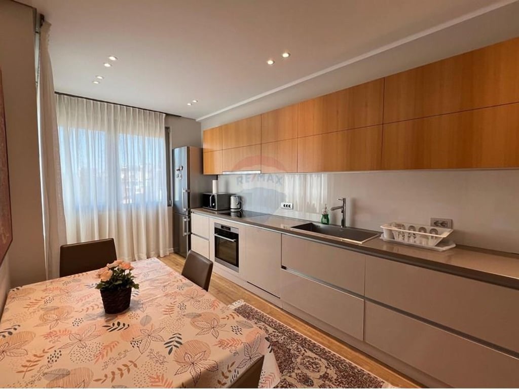 2+1 APARTMENT + GARAGE FOR RENT.