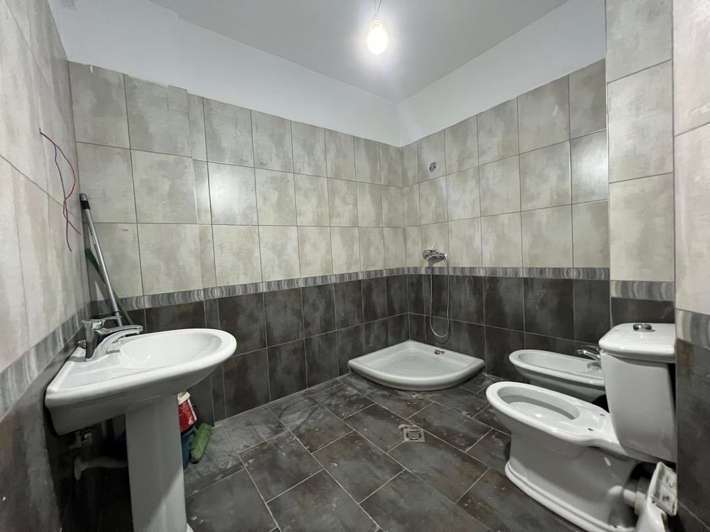 RENTAL SPACE/APARTMENT 1+1 WITH BALCONY - CENTER, TIRANA