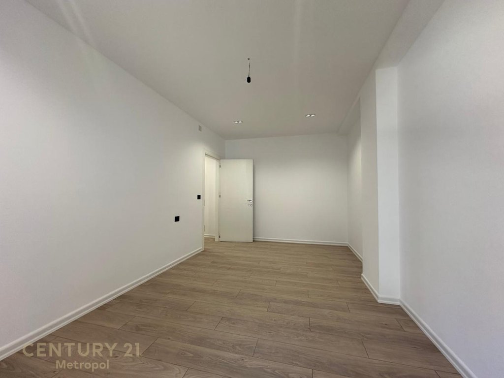 Shesim apartament 2+1 ne zonen e Freskut