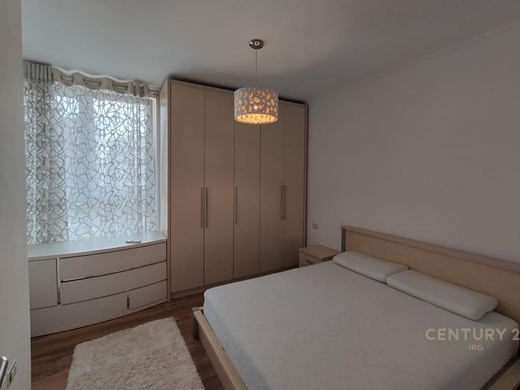 ✨ Apartament 2+1+2 me Verandë për Qira – Myslym Shyri, Tiranë
