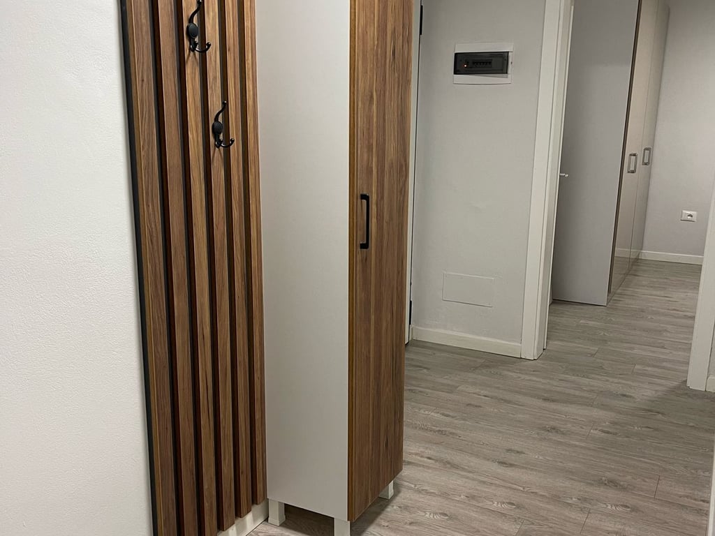 Apartament 2+1 me qira tek Xhamia e Tabakeve!
