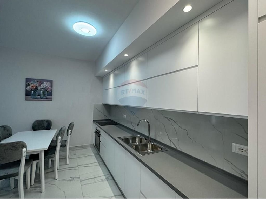 2+1 apartment for rent at the Aviation Field!
