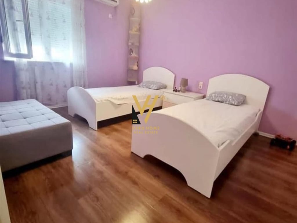 AFFITTASI APPARTAMENTO 3+1+BLK IN VIA KAVAJE A 1.100 EURO