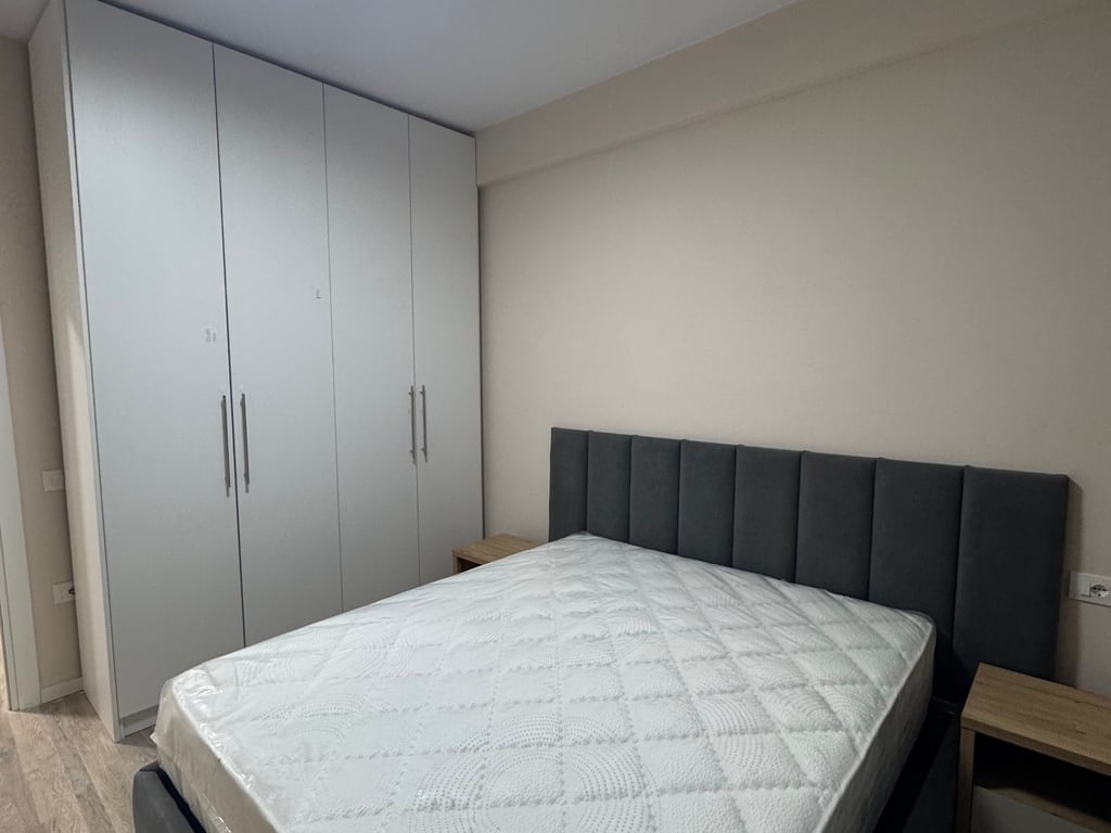 Apartament me qera 1+1 astir urban gate 45000 leke