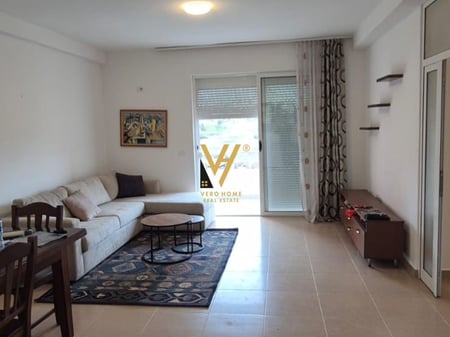 JEPET APARTAMENT 2+1+BLK ME QERA NE SELITE 500 EURO