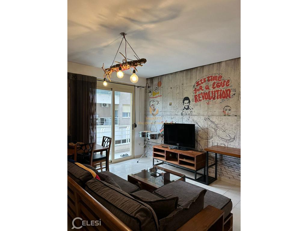 A 1+1 apartment is available for rent near the zoo.