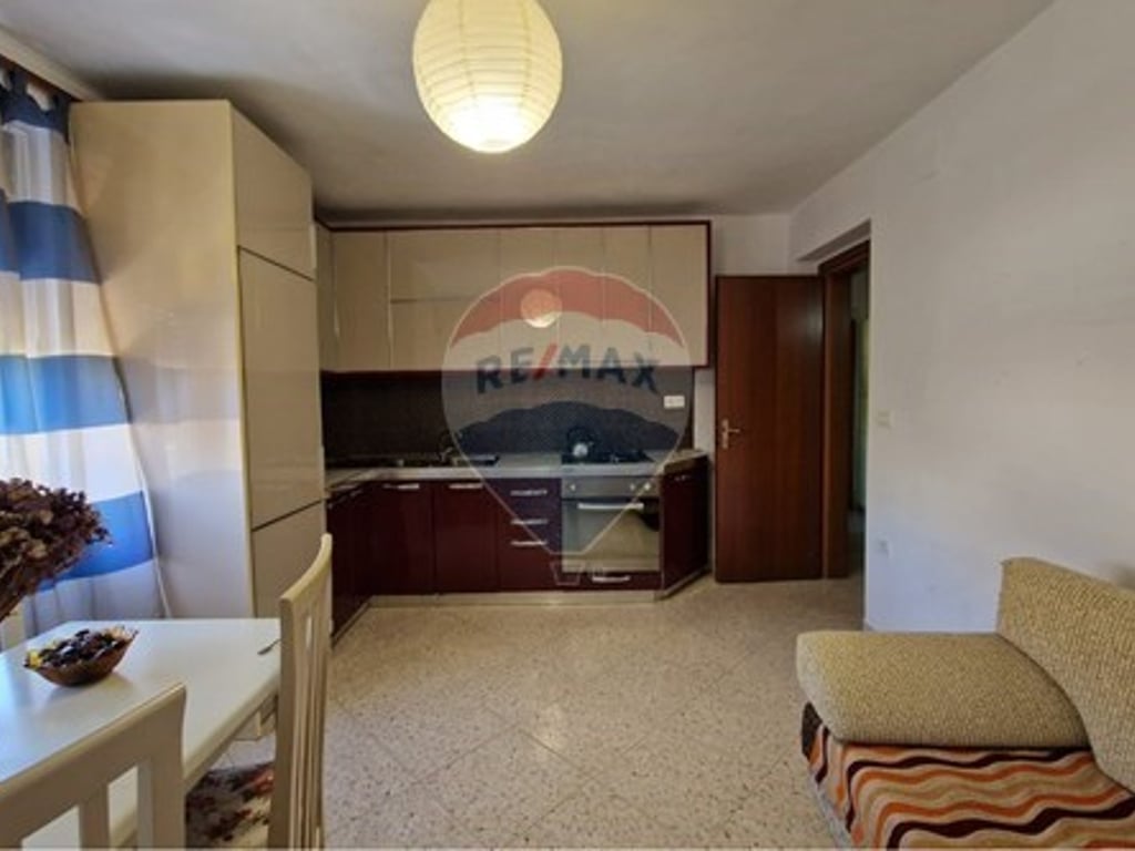 Jepet apartamenti per qira te Oxhaku