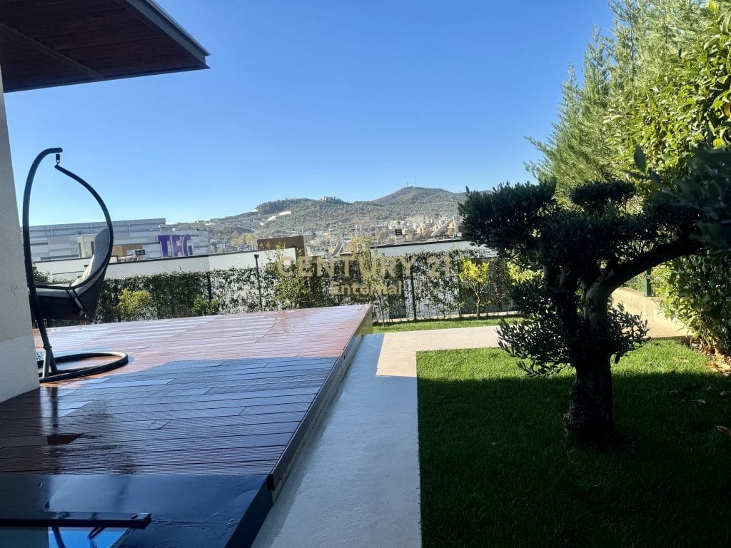 🏡 SHITET VILË PRANË TEG 🏡 VILLA FOR SALE NEAR TEG