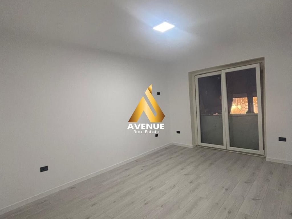 BUSINESS SPACE FOR RENT, MYSLYM SHYRI, TIRANA