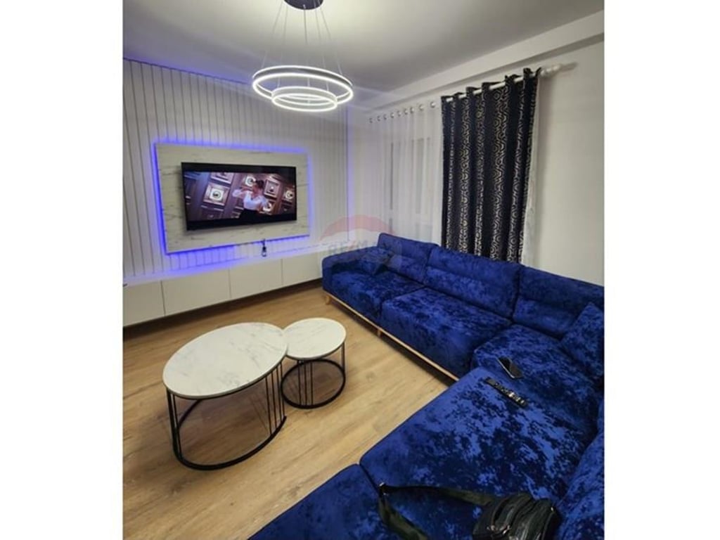 Apartament 2+1+2 Me Qira Tek Stadiumi Air Albania