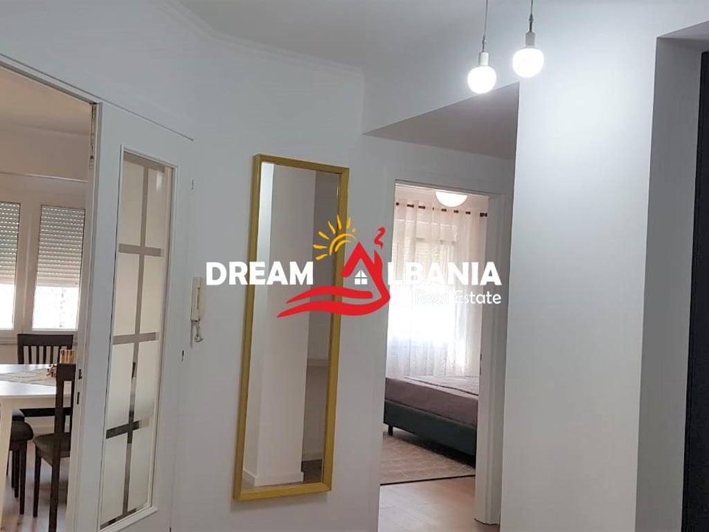 A super 2+1 apartment is for rent on Kavaja Street near the Embassy Block (ID 42214323).