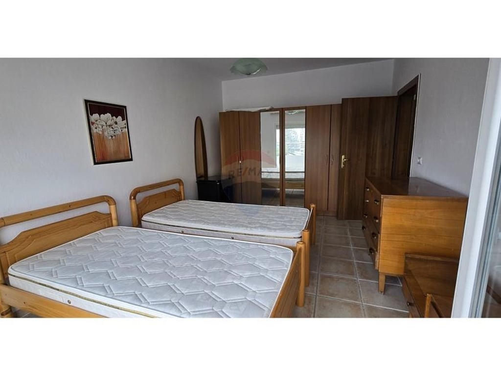 Apartment for sale (1+1) Commune of Paris.