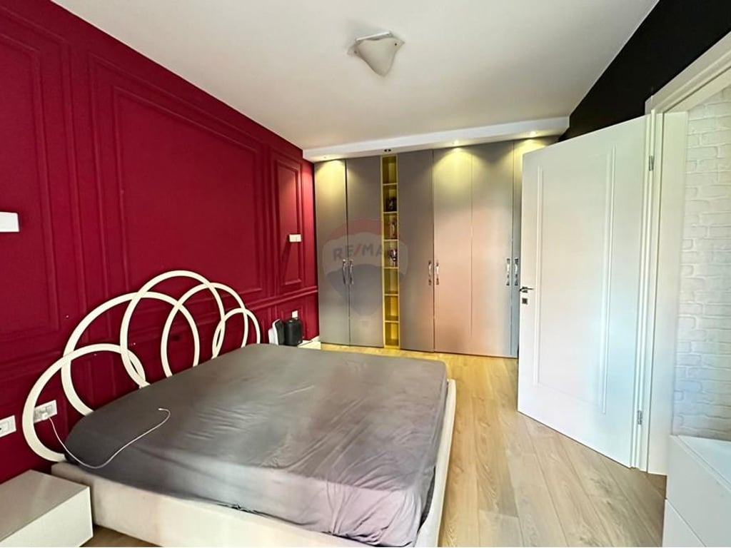 APARTAMENT 1+1 NE SHITJE TEK KOMPLEKSI DELIJORGJI