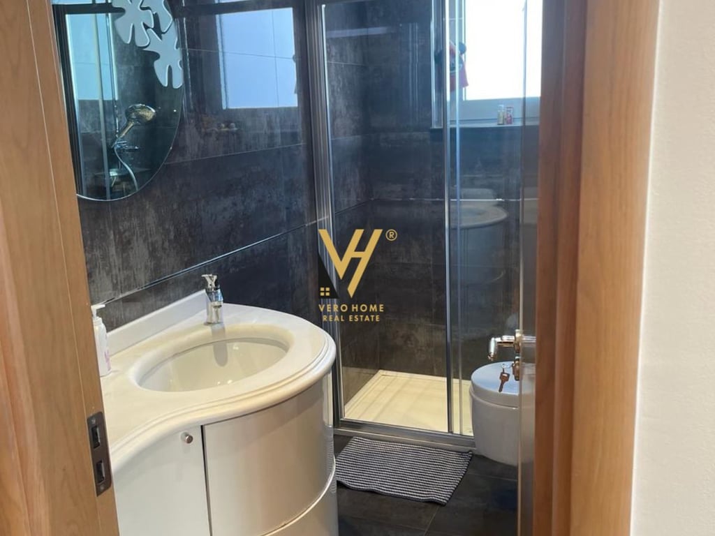 APPARTAMENTO 2+1+2 IN AFFITTO IN BLOCCO 2.000 EURO