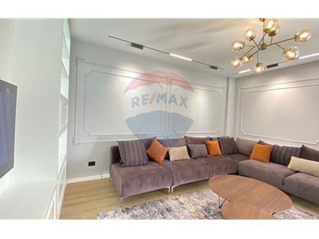 Apartament 3+1 per qira ne nje Kompleks prane Teg