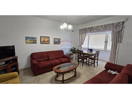 Apartment (1+1) for rent in the Paris Commune.