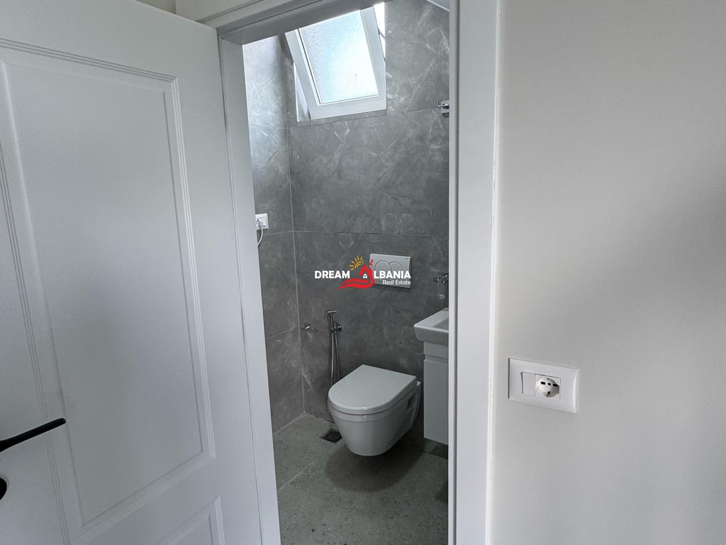 Vile 2 kateshe me qera prane Teg (ID 4251392)