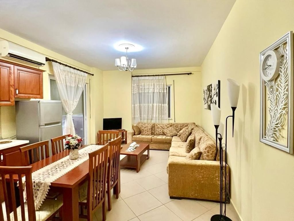 AFFITTASI APPARTAMENTO 1+1 – KODRA E DIELLIT