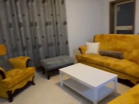 Affittasi appartamento 2+1, via Kavajes vicino al centro Globe. Prezzo dell'affitto 580.000 lekë.