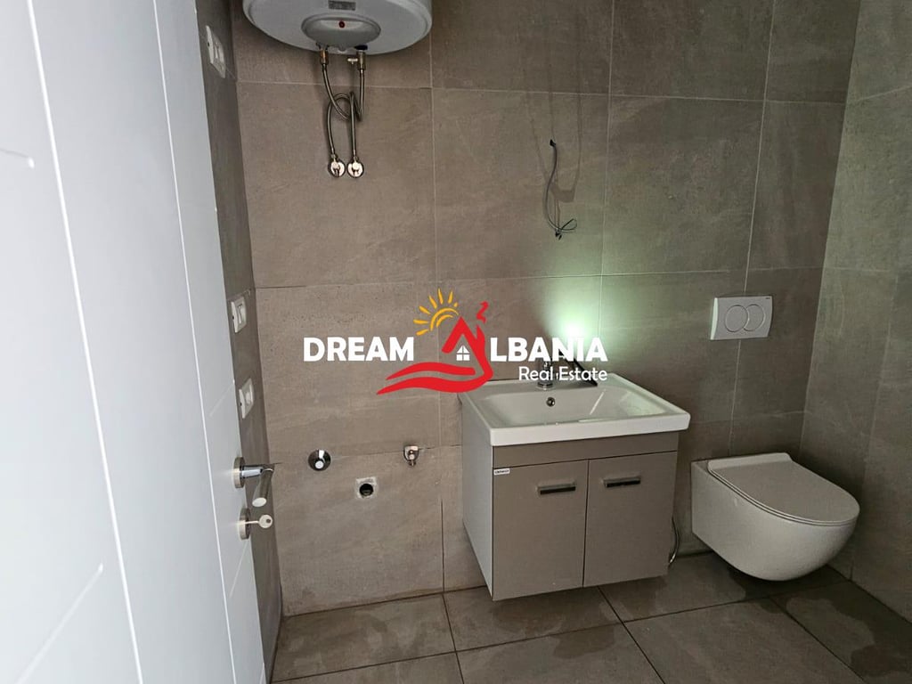 1+1 Apartment for Sale in the 21st of December Area, near Mozzico in Tirana (ID 4119417)