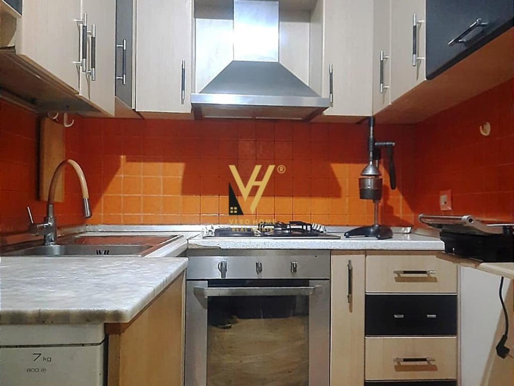 PRIVATE HOUSE FOR RENT ON ZOGU I PARE BOULEVARD 1,200 EURO