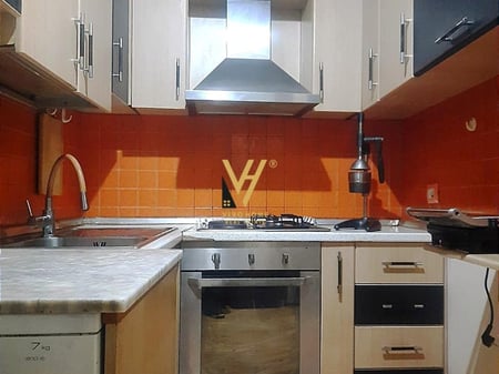 PRIVATE HOUSE FOR RENT ON ZOGU I PARE BOULEVARD 1,200 EURO