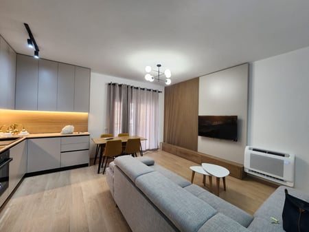 📢Apartament 1+1 me Qira te Kompleksi Delijorgji🔑