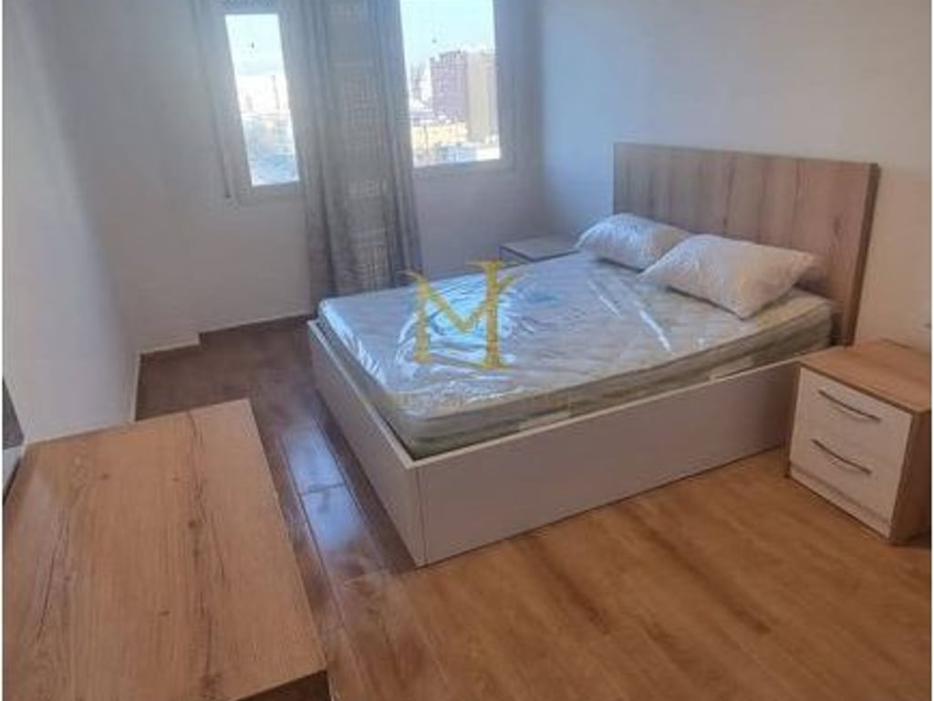 SHES APATAMENT TEK STADIUMI