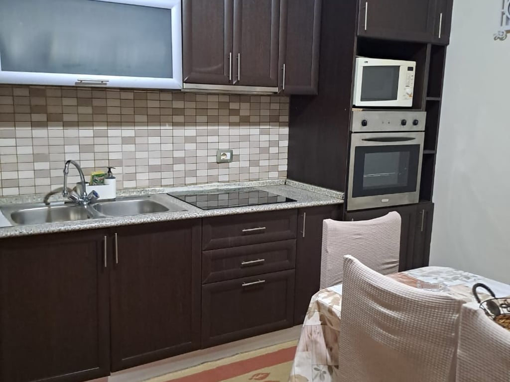 For rent, entrance 2+1+2+parking space in Astir.