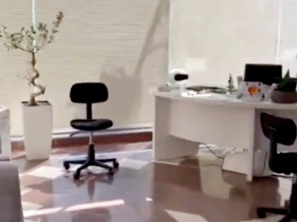 🔥Super dyqan ne qender,perballe bashkise Kavaje,20 m nga sheshi kryesor.