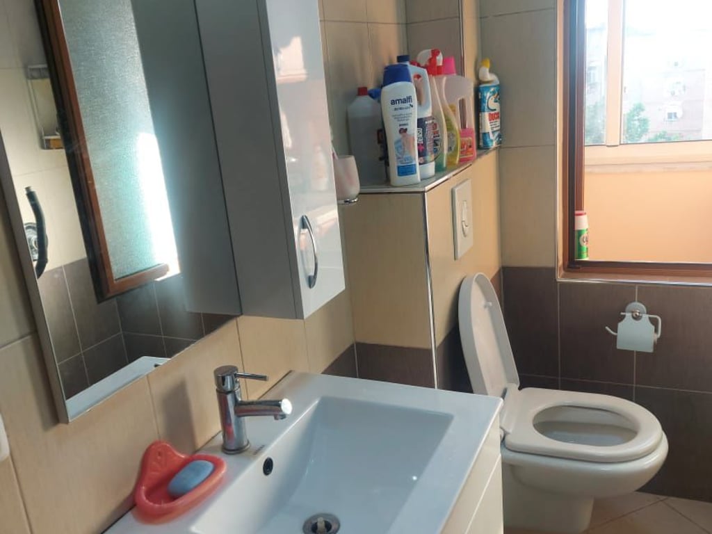 Apartament Ne Shitje 2+1 Tek Varri i Bamit (ID B121188) Tirane