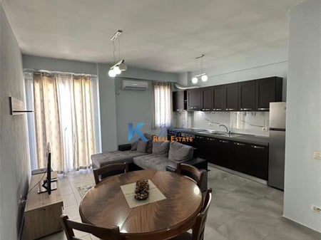 Japim me qira apartament 1+1 te Oxhaku