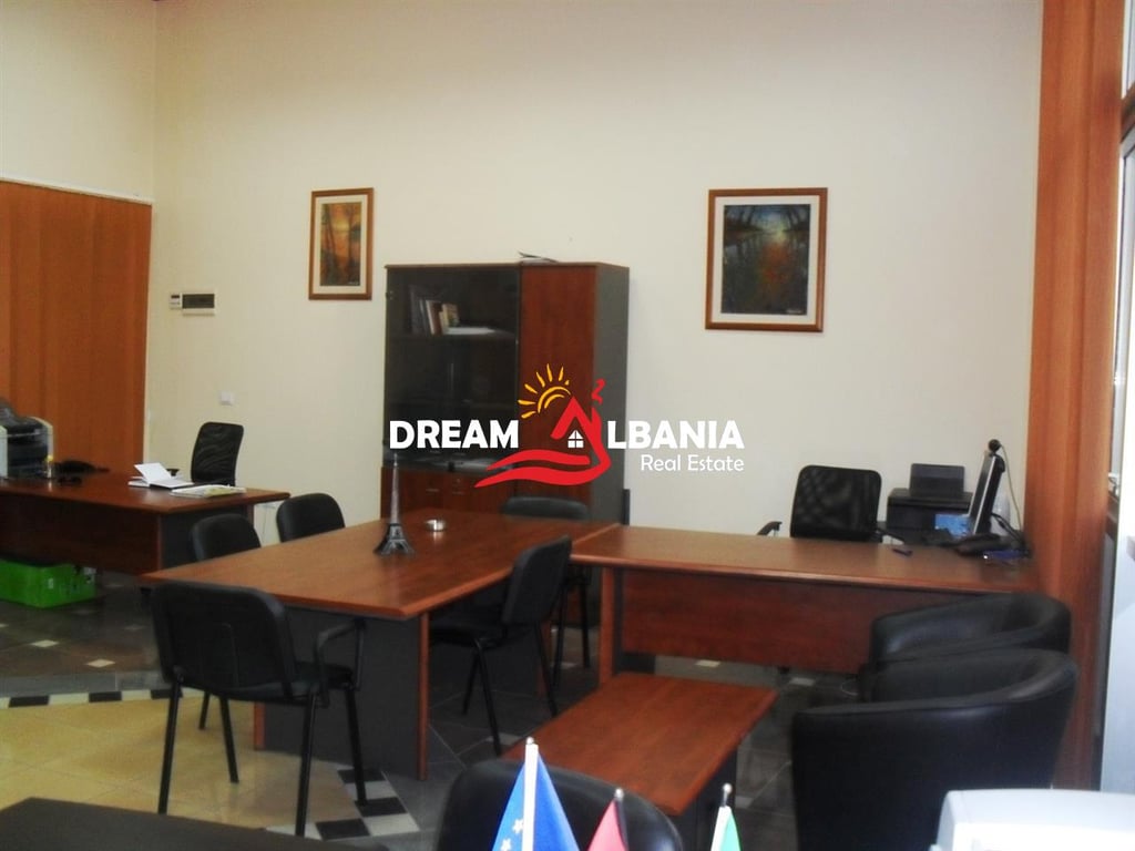 Business space for sale on Barrikadave Street (ID 4161100)