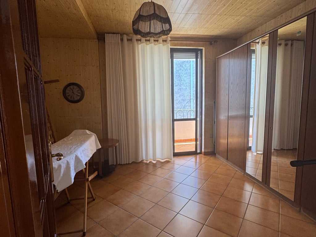 Tirana, Apartment for Sale 2+1+Balcony 5th Floor, 114 m²