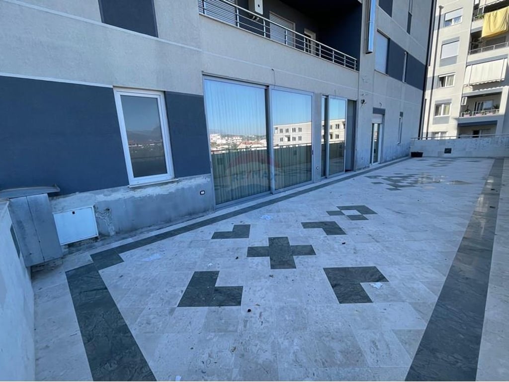 4+2+3 APARTMENT FOR SALE IN KINOSTUDIO
