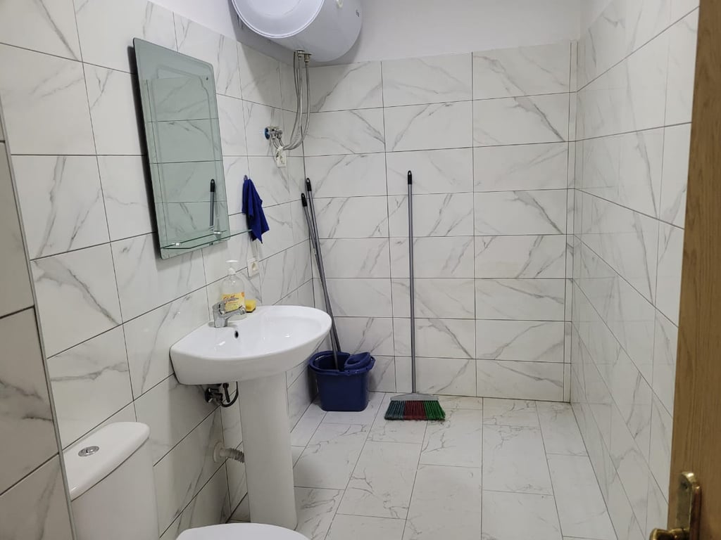 Jepet me qera ambient biznesi te Rr. E Elbasanit