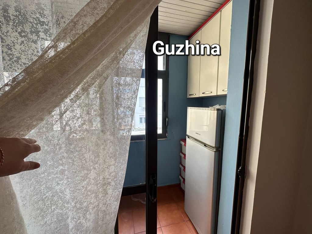 Apartment 2+1 for rent near the former Durresi restaurant, 500 euros.