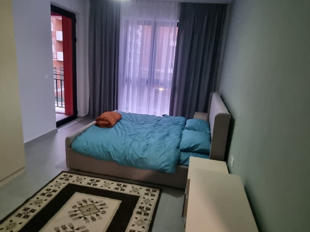 Jepet me qera 2+ 1 te green city 600 euro