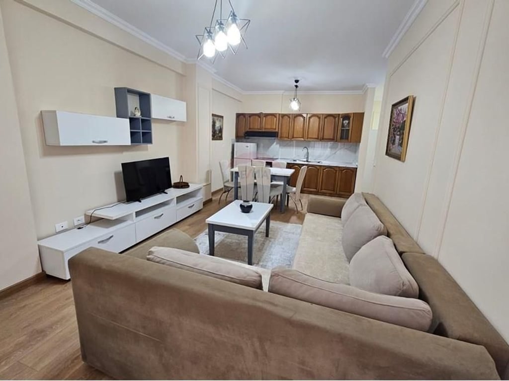 1+1 apartment for rent in Astir!