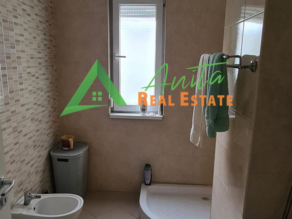 21 Dicembre offriamo in affitto un appartamento 1+1